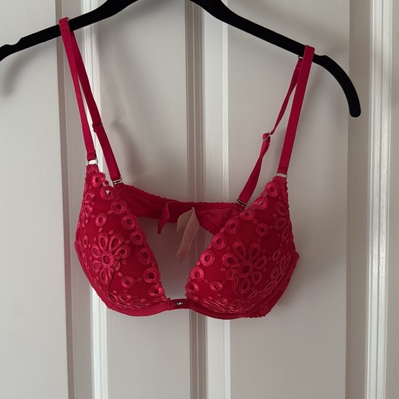 VS Bra Bundle - Picture 10 of 12